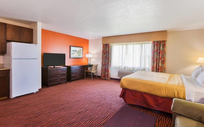 AmericInn by Wyndham Muscatine