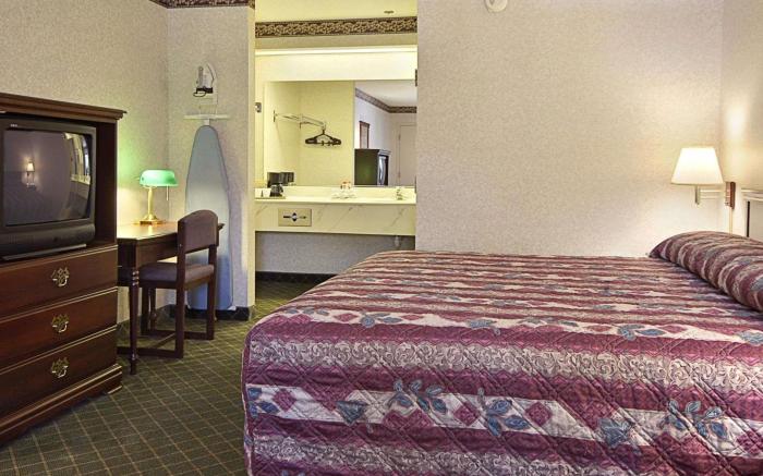 Super 8 By Wyndham Ruther Glen Kings Dominion Area
