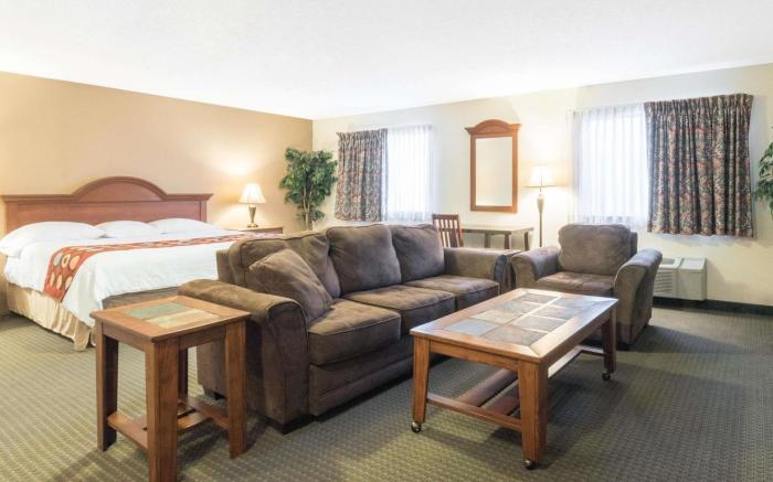 Super 8 By Wyndham Bemidji Mn