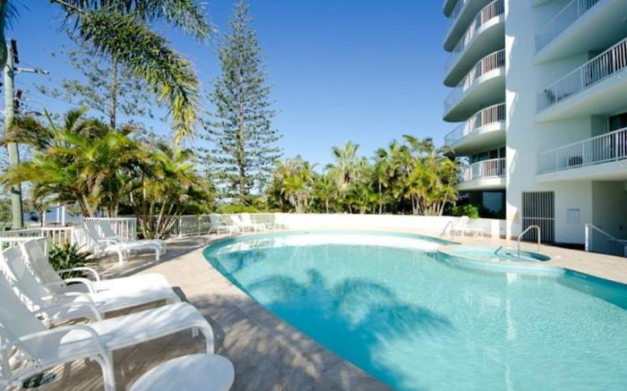 Crystal Bay on the Broadwater