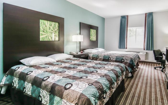 Super 8 By Wyndham Brenham Tx