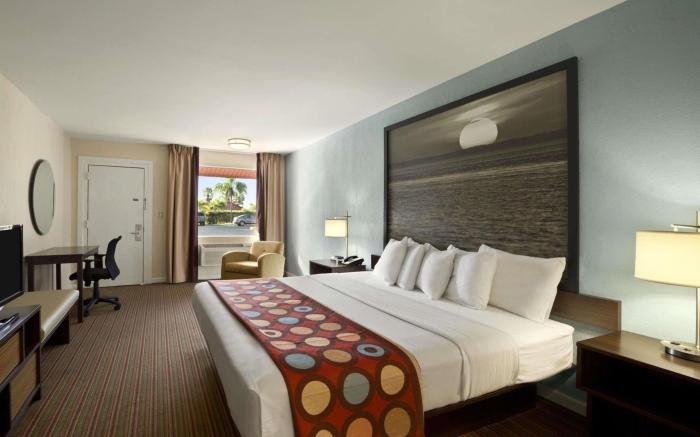 Super 8 by Wyndham Florida City/Homestead/Everglades