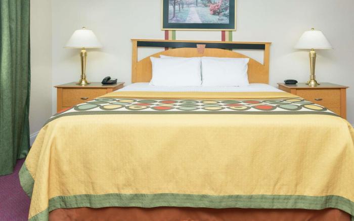 Super 8 By Wyndham Anderson/Clemson Area