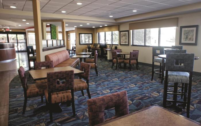 La Quinta Inn & Suites by Wyndham Edmond