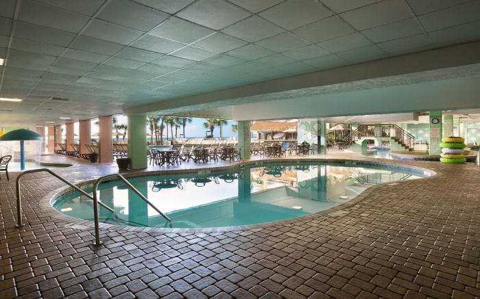 Grande Cayman Resort
