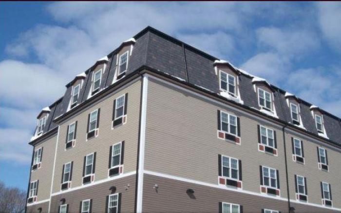 Crescent Suites Hotel