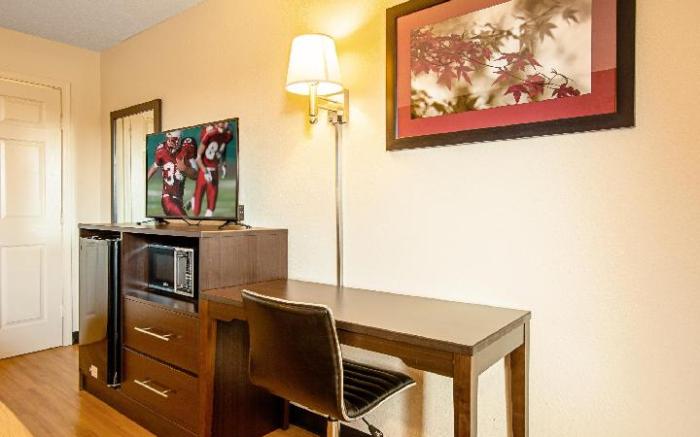 Red Roof Inn Scottsburg