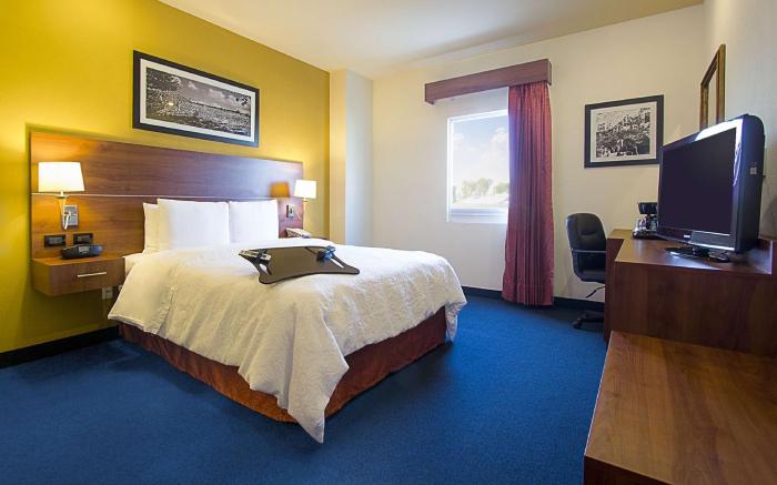 Hampton Inn by Hilton San Juan del Rio