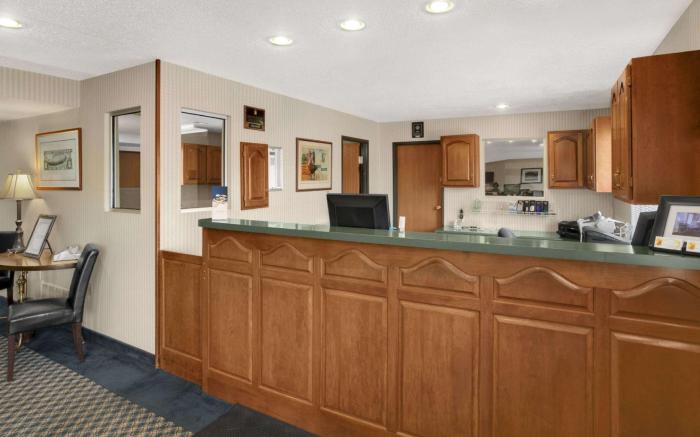Super 8 By Wyndham Washington