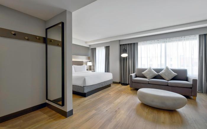 DoubleTree by Hilton Davenport