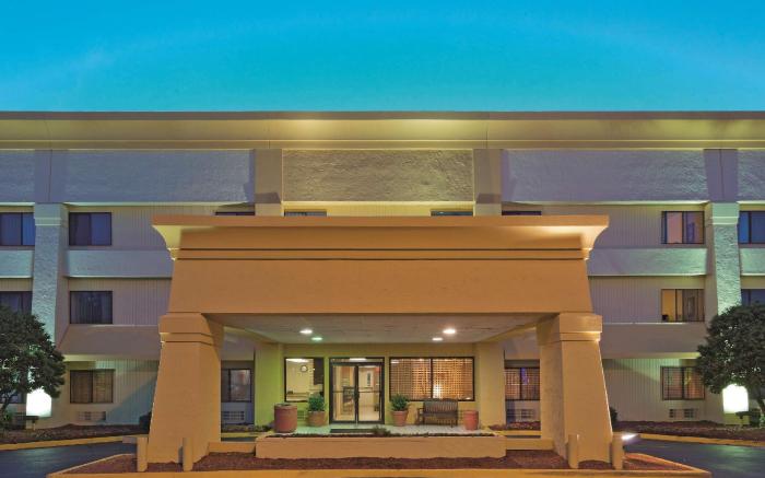 Baymont by Wyndham Meridian