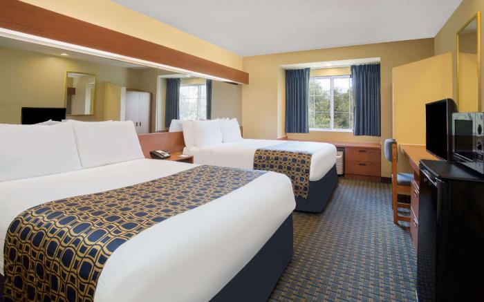 Microtel Inn & Suites by Wyndham Leesburg/Mt Dora