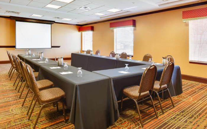 Hampton Inn and Suites Fort Worth/Forest Hill