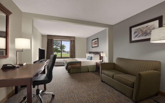 Wingate by Wyndham Round Rock Hotel & Conference Center
