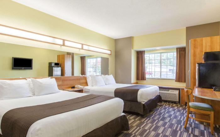 Microtel Inn & Suites by Wyndham Johnstown
