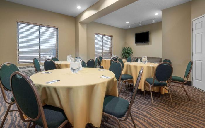 Comfort Inn & Suites Rochester South Mayo Clinic