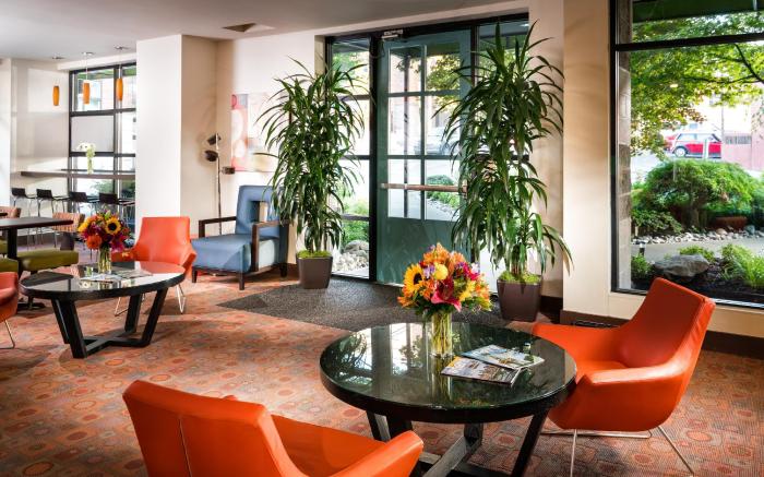 Staypineapple, University Inn, University District Seattle