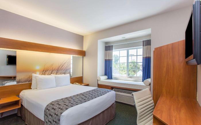 Microtel Inn & Suites by Wyndham Port Charlotte/Punta Gorda