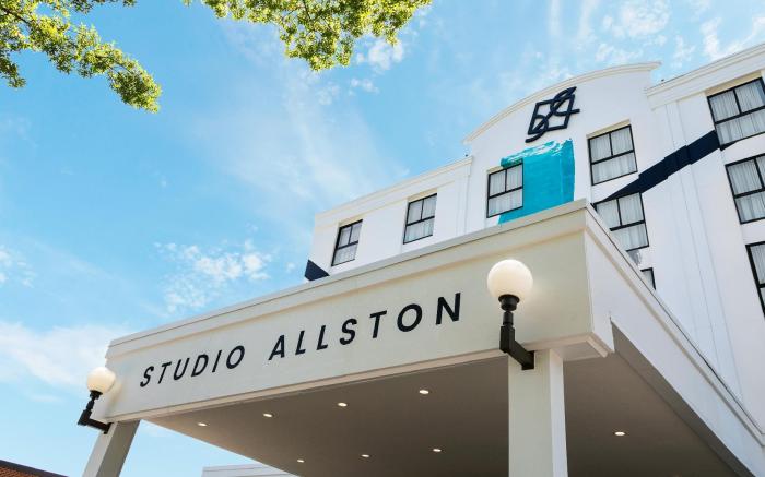 Studio Allston Hotel