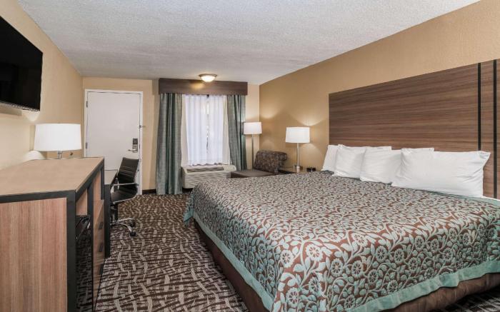 Days Inn by Wyndham Goodlettsville
