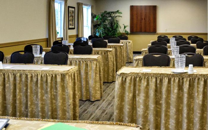 Cresthill Suites Syracuse