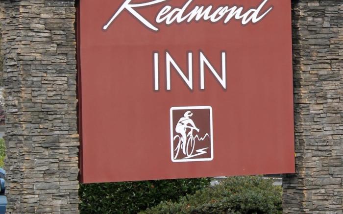 Redmond Inn