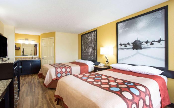 Super 8 By Wyndham Garner/Clayton/Raleigh