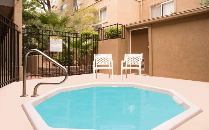 Days Inn by Wyndham St. George