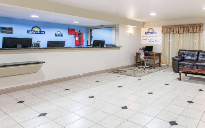 Days Inn by Wyndham McKinney