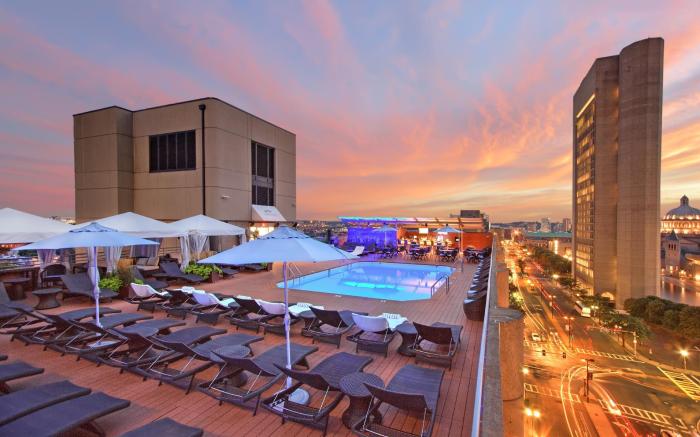 The Colonnade Hotel