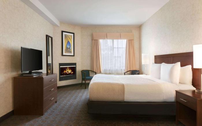 Days Inn by Wyndham Ottawa Airport