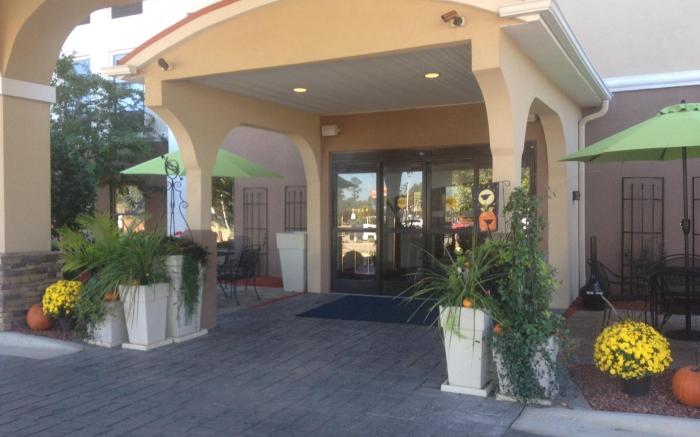 Holiday Inn Express Hotel & Suites Sanford By IHG