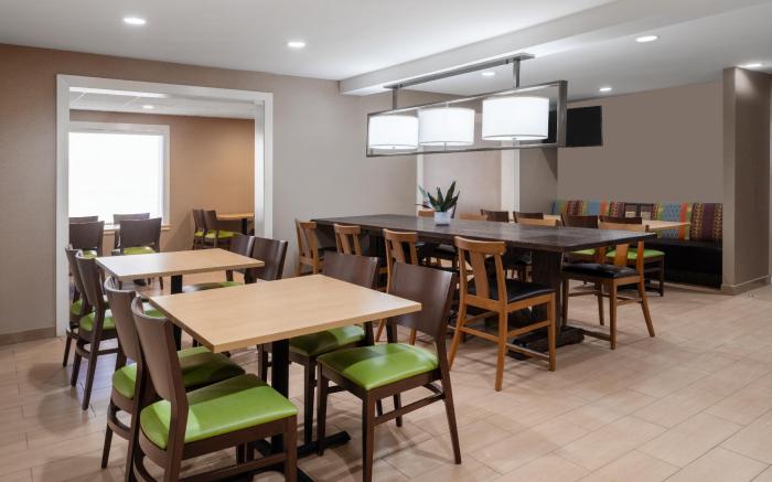 Garner Hotel Macon West By IHG