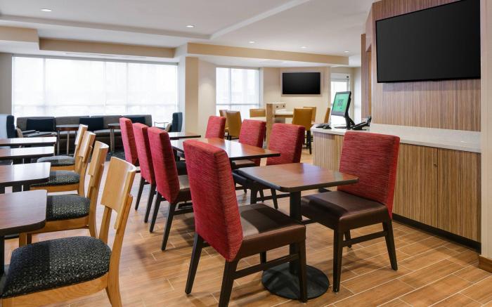 TownePlace Suites Kansas City Airport