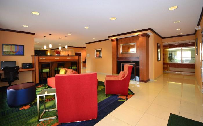 Fairfield Inn & Suites Jefferson City