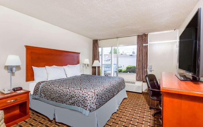 Days Inn by Wyndham Charlottesville/University Area