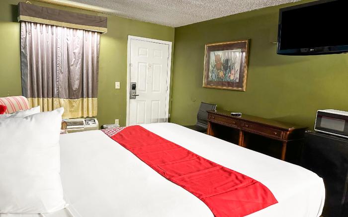Bonita Lakes Inn by Capital O Meridian I20