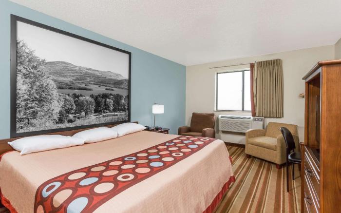 Super 8 By Wyndham Danville Va