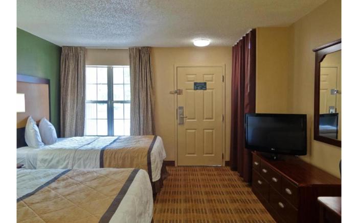 Studio 6 Extended stay Huntsville, AL - US Space & Rocket Center