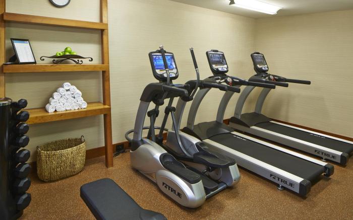 Fairfield Inn and Suites Rochester East