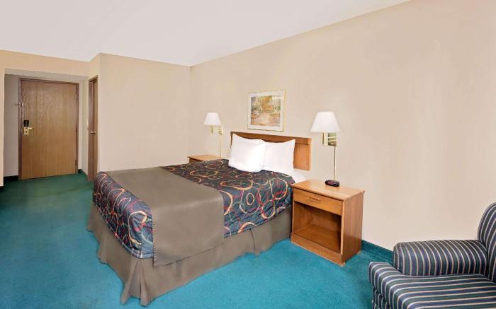 Days Inn by Wyndham Boonville