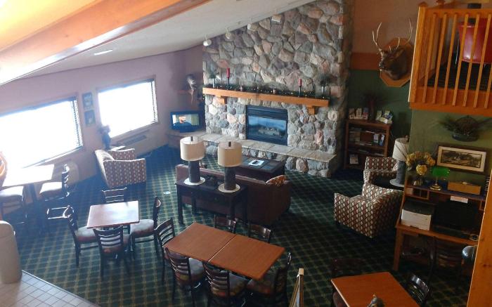 AmericInn by Wyndham Iron River