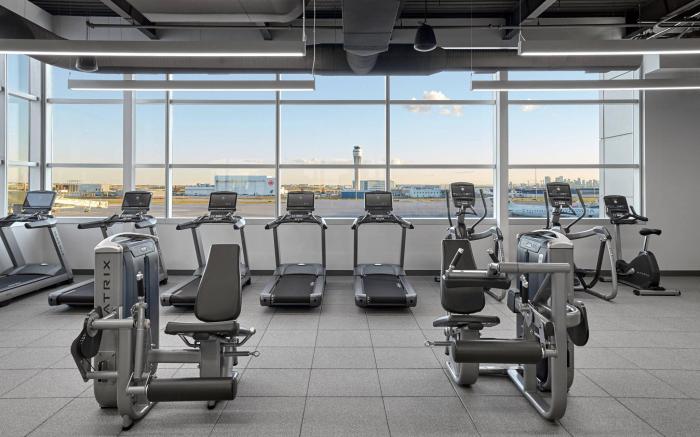 Calgary Airport Marriott In-Terminal Hotel