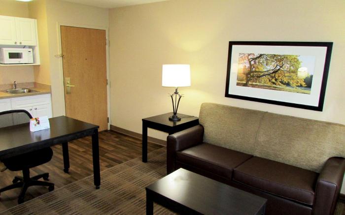 Extended Stay America Suites - Boston - Waltham - 32 4th Ave.