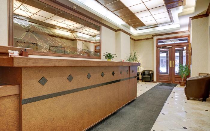 Hotel St-Denis