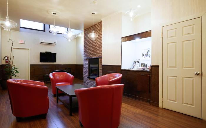 Hotel St-Denis