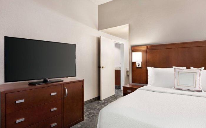 Courtyard by Marriott Tulsa Central