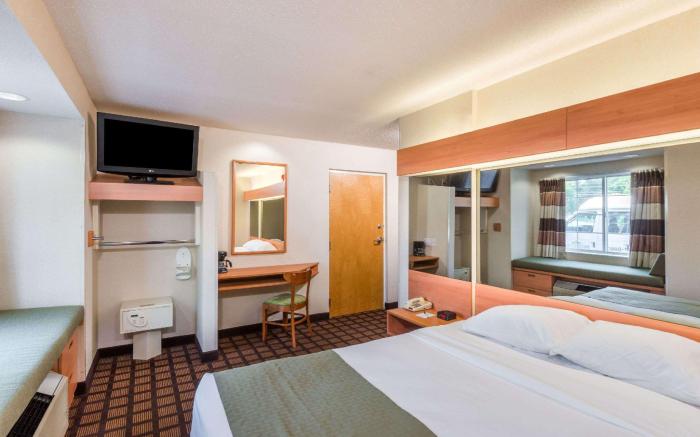 Microtel Inn & Suites by Wyndham Uncasville Casino Area