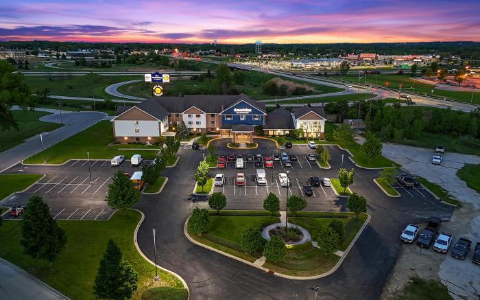 AmericInn by Wyndham Green Bay East