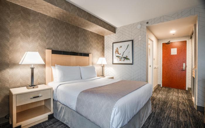 Monte Carlo Inn Barrie